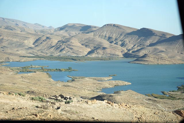 ムシーラ近くの湖（アルジェリア）