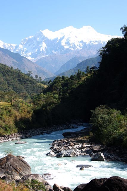 ネパール／マルシャンディ川とヒマルチュリ（Nepal／Marshyangdi & Himal chili）