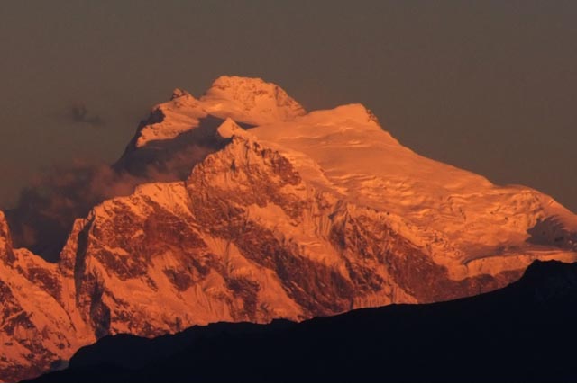 シェリカルカの先から眺めたヒマルチュリ（Himalchuli：7,893m）