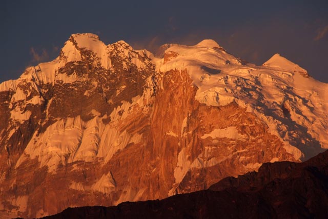 プーンヒルの夕眺めたアンナプルナⅠ（Annapurna Ⅰ：8,091m）