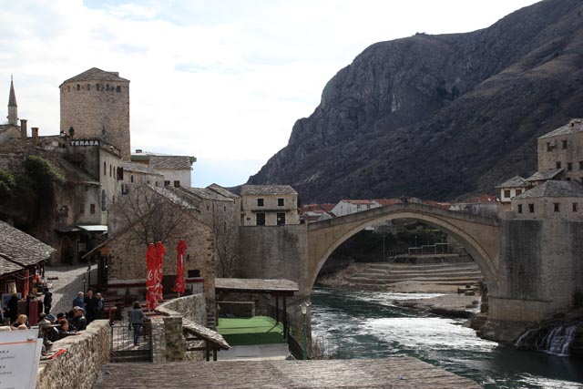 モスタル旧市街の古い橋の地区（Old Bridge Area of the Old City of Mostar）