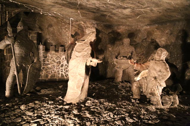 ヴィエリチカとボフニアの王立岩塩坑群（Wieliczka Salt Mine）