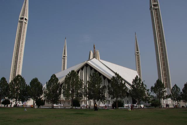 イスラマバードのシャーファイサルモスク（Shah Faisal mosque in Islamabad）
