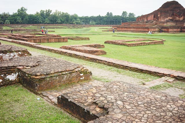 パハルプールの仏教寺院遺跡群（バングラデシュ）