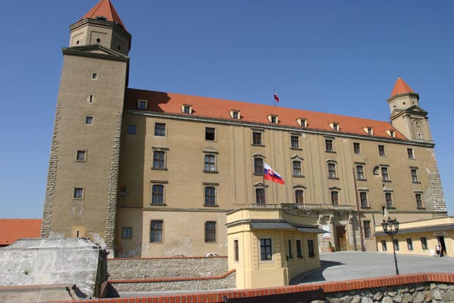 スロバキア／ブラチスラバ城（Bratislava Castle in Slovakia）