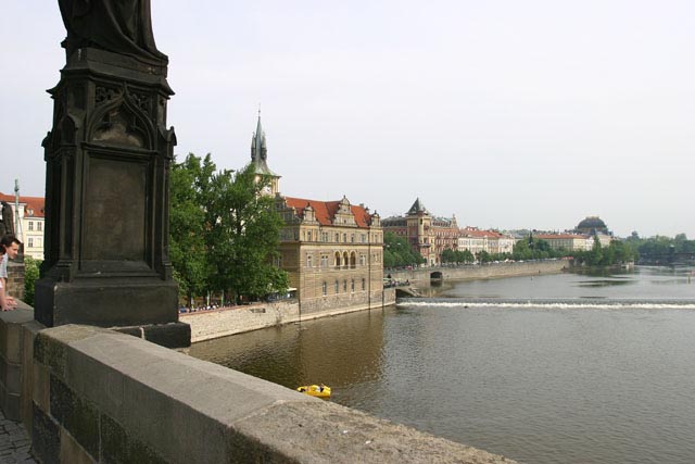 チェコのプラハ／ヴルタヴァ川（Prague／Vltava river）