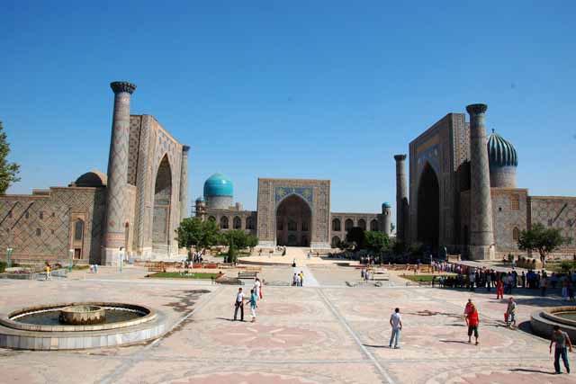 ウズベキスタン／サマルカンド‐文化交差路（Samarkand - Crossroads of Cultures）2001年文化遺産