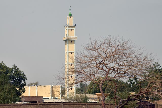 ンジャメナ郊外のモスク（チャド）