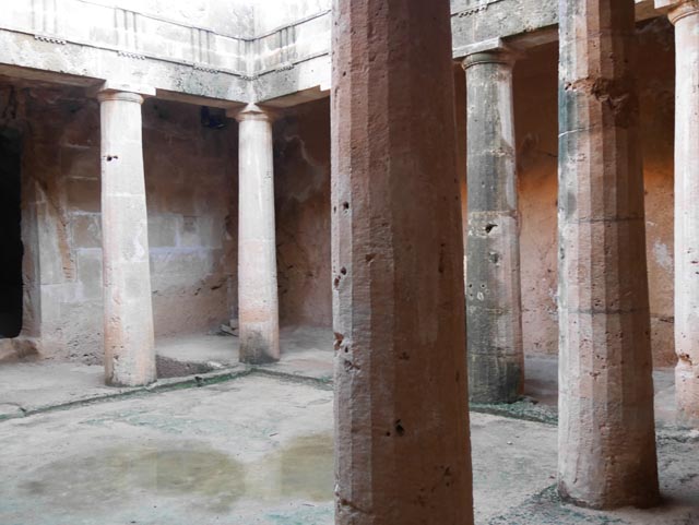 パフォス王族の墓（Paphos tombs of the kings）