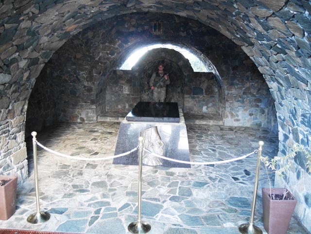 マカリオス大司教の墓（Tomb of archbishop Makarios III）