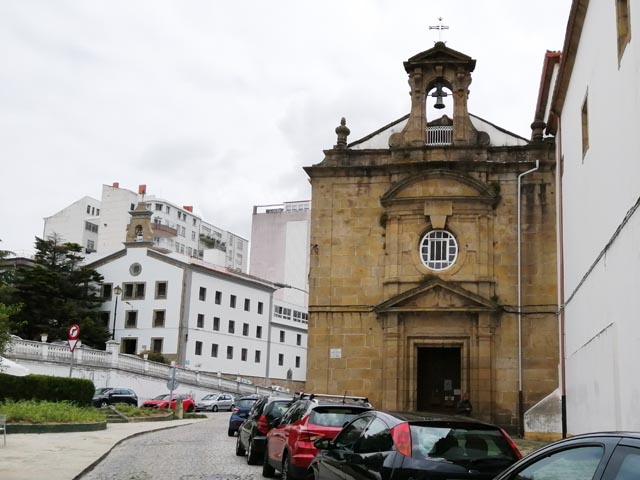 フェロールの白黒２教会（スペイン）