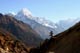 ターモから眺めたボーテコシの谷上のカンテガとタムセルク，クスムカングル