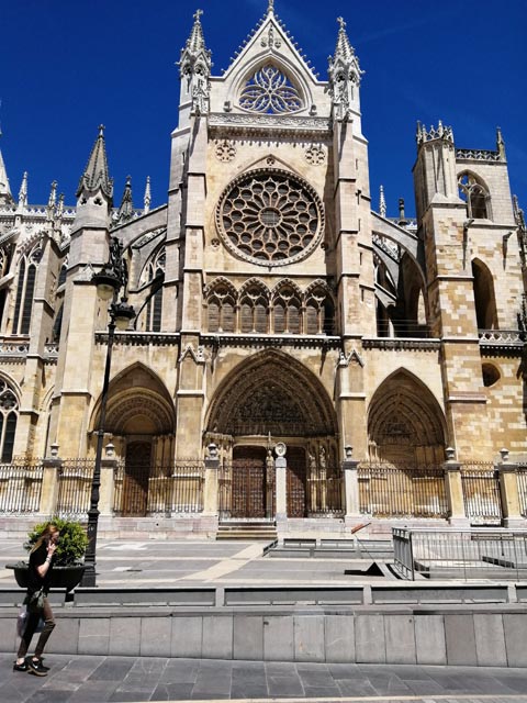 レオン大聖堂（スペイン）