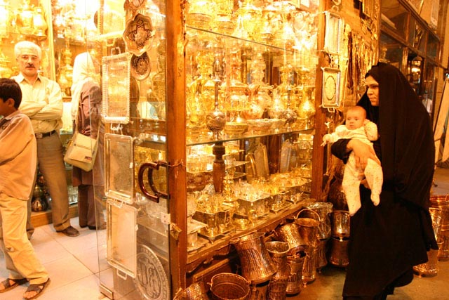 イラン／イスファハンのケイサリエバザール（Qeysarieh Bazaar／Esfahan）