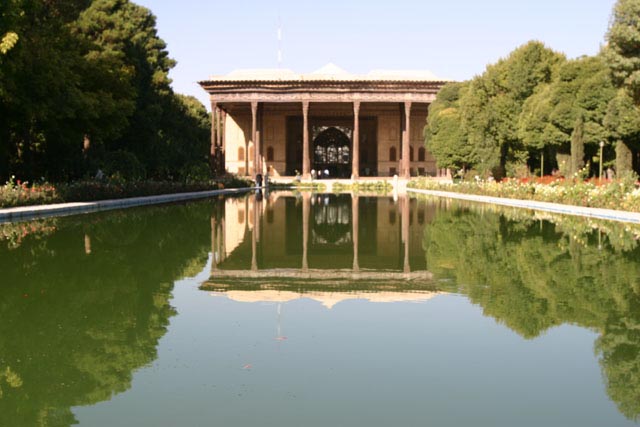 イスファハン／40柱宮殿（Chehel Sotoon of Esfahan）