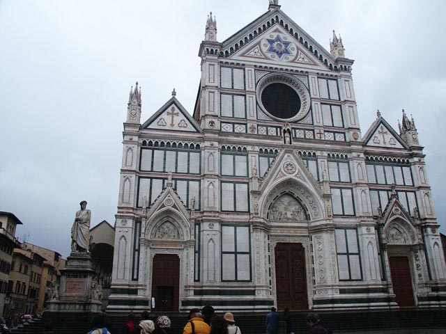 フィレンツェのサンタクローチェ聖堂周辺