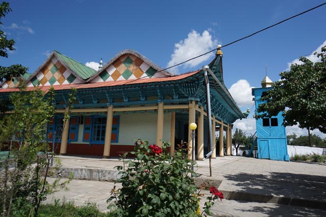 カラコル（Karakol）のドゥンガンモスク（Dungan Mosque）