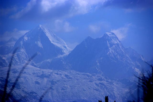 マギンゴート手前より望むドルジェラクパ（Dorje Lakpa：6,988m）