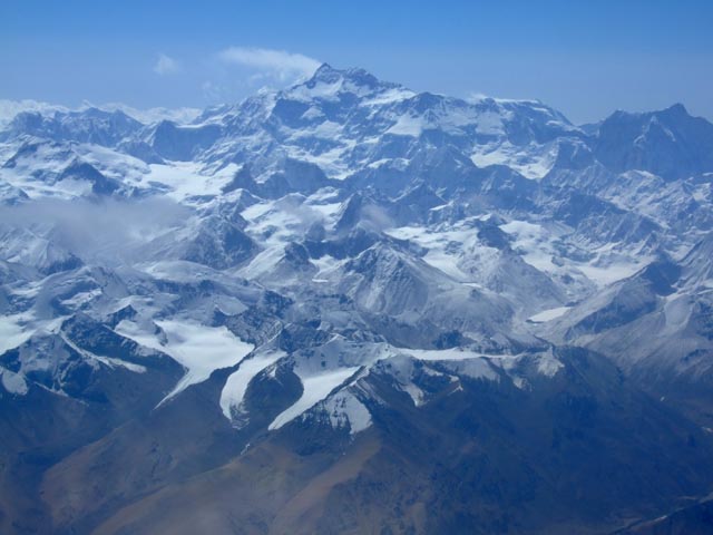 ラサ→カトマンドゥ機から眺めたカンチェンジュンガ山塊西面（Kangchenjunga）