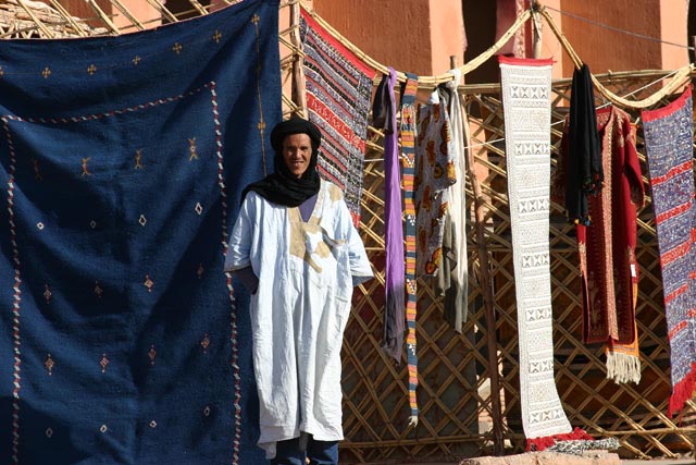 モロッコ／アイトベンハットゥの市場（Market at Ait Benhaddou）