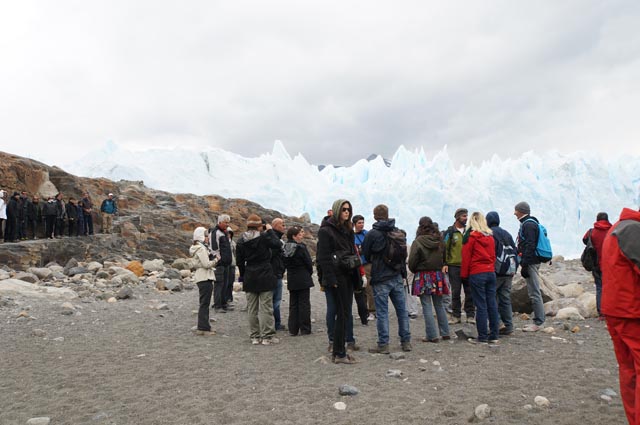 氷河トレイル入り口までの写真