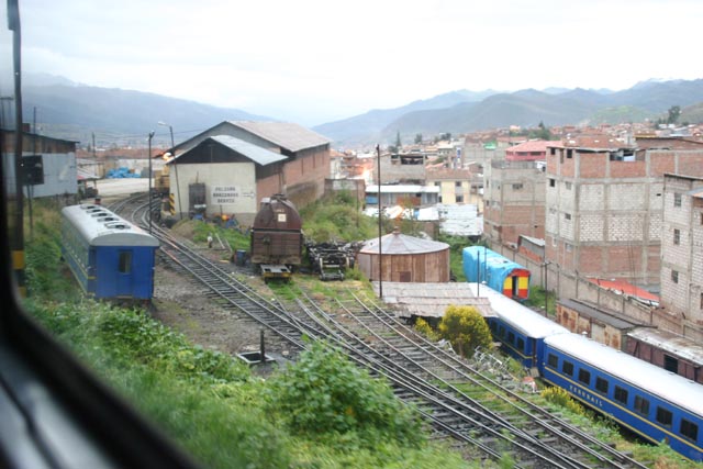 マチュピチュへの列車の光景