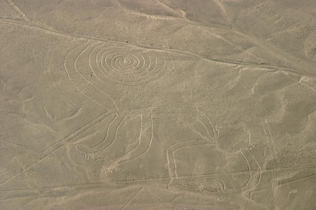 ペルー／ナスカとフマナ平原の地上絵（Lines and Geoglyphs of Nasca and Pampas de Jumana）1994年文化遺産