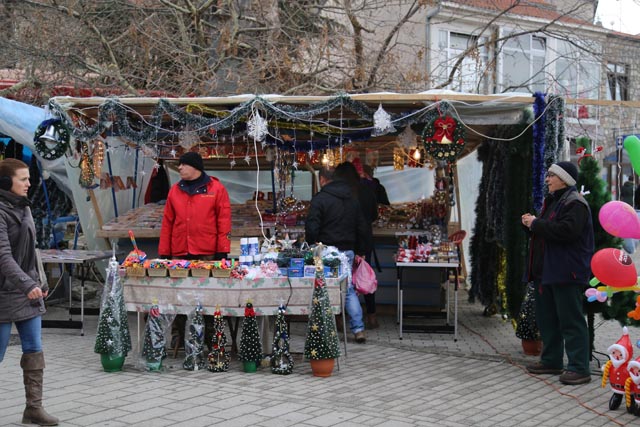 オフリドのクリスマス市場（Christmas market in Ohrid）