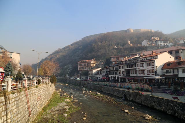 プリズレン（Prizren）丘の城壁