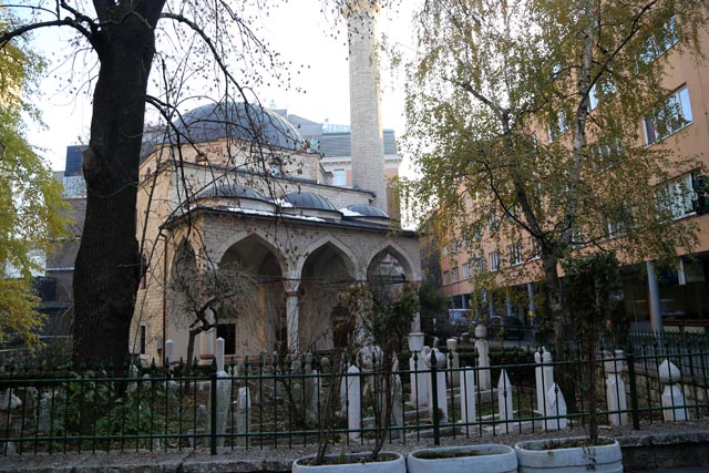 サラエボ（Sarajevo）のフェルハディアモスク（Ferhadija mosque）