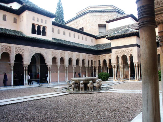 スペイン／グラナダのアルハンブラ，ヘネラリーフェ，アルバイシン（Alhambra, Generalife and Albayzin, Granada）1984年文化遺産