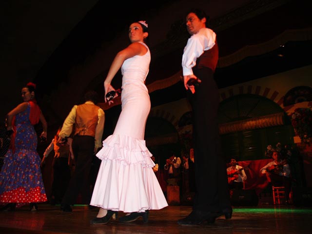セビリアのフラメンコ（Flamenco at Sevilla）