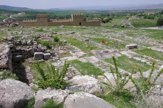 ハットゥシャ遺跡（Hattusha: the Hittite Capital）の復元された城壁