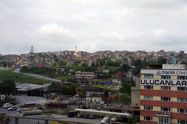 イスタンブールからエディルネに至るときの眺め