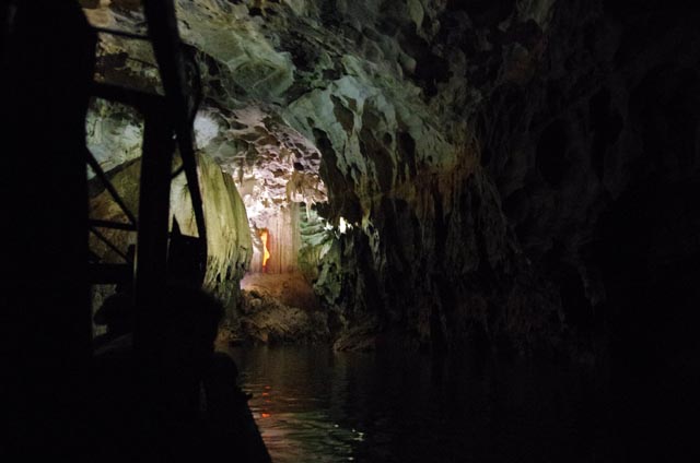 フフォンニャケバン国立公園のフォンニャ洞窟入り口辺りまでの写真