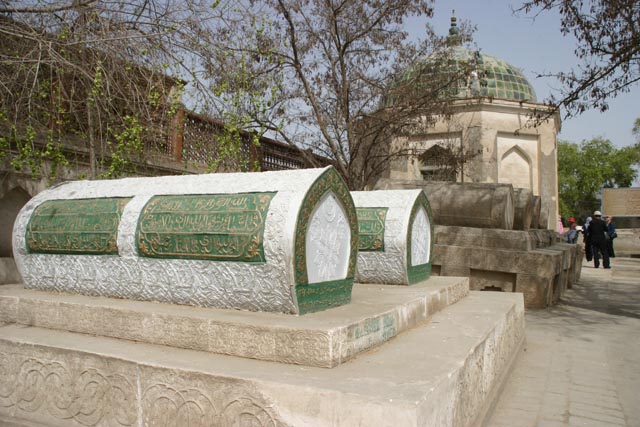 ヤルカンド（莎車）王陵（Yarkand Cemetery）