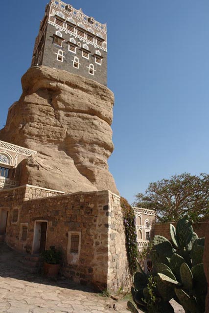 イエメンのワディダハール／ロックパレス（Rock palace at Wadi Dhahr）