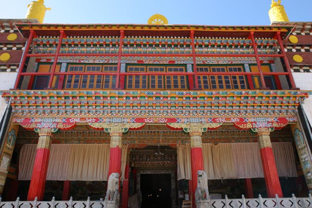 雲南省の東竹林寺（Dongzhulinsi in Yunnan）