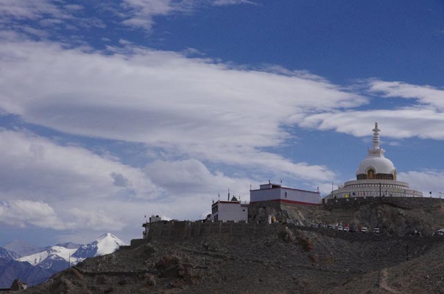 シャンティストゥーパ（Ladakh Shanti Stupa）での写真